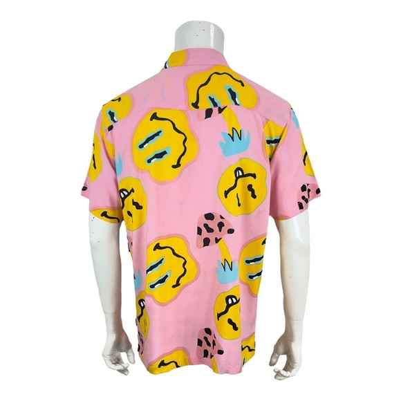 Cornerstore Bodega Pink Stoned Happy Face Mushroom Camp Shirt Mens L New $79.00 - Picture 7 of 12